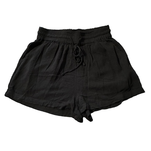 Garage Women's XS black lightweight shorts - Picture 1 of 3